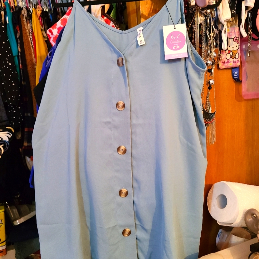Sleeveless top